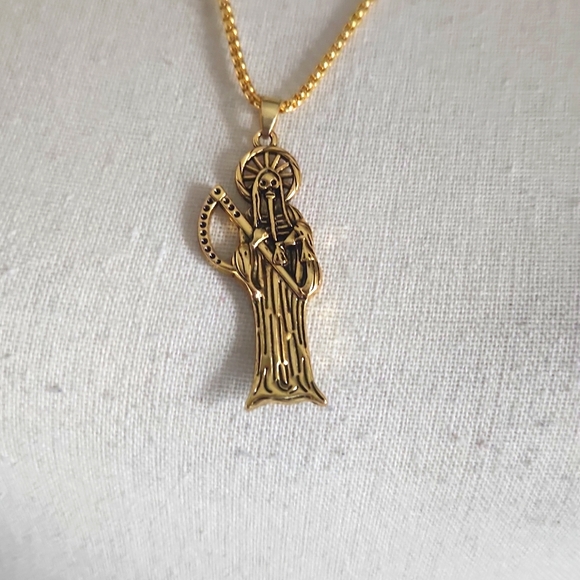 Santa Muerte charm - Picture 3 of 4
